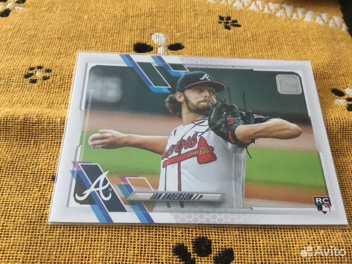 Бейсбол карточки topps