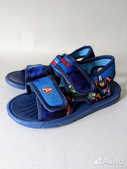 Сандалии для девочки