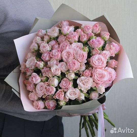 Букет пионовидных роз с доставкой