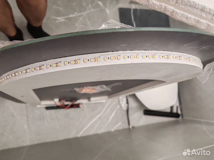 Зеркало с подсветкой