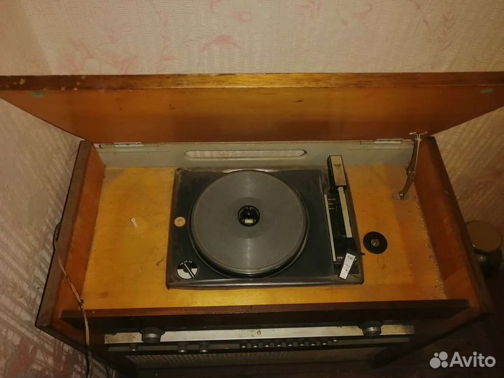 Радиола ригонда 102