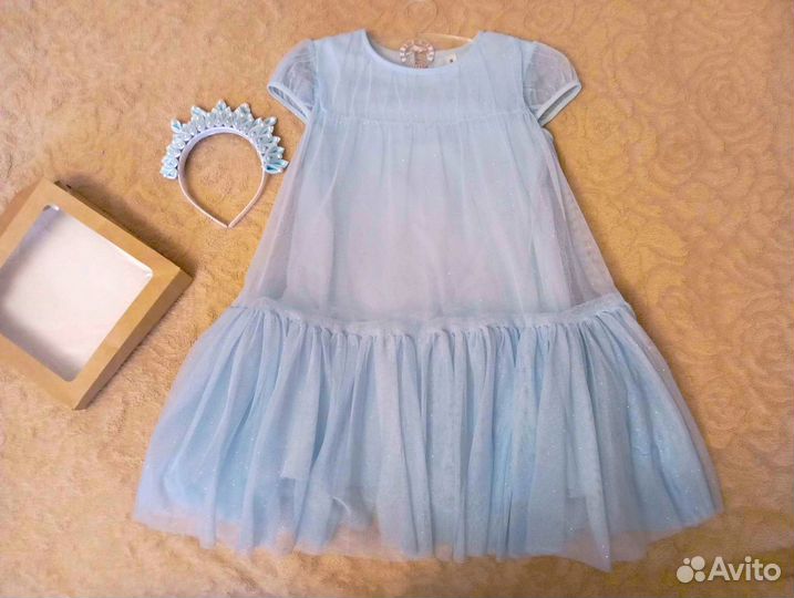 Платья праздничные 122