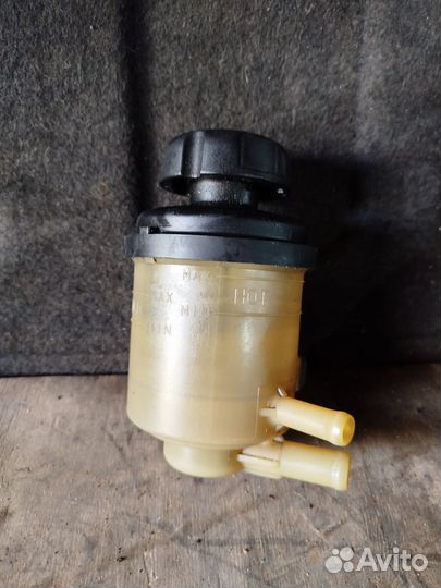 Бачок гидроусилителя hyundai solaris 1