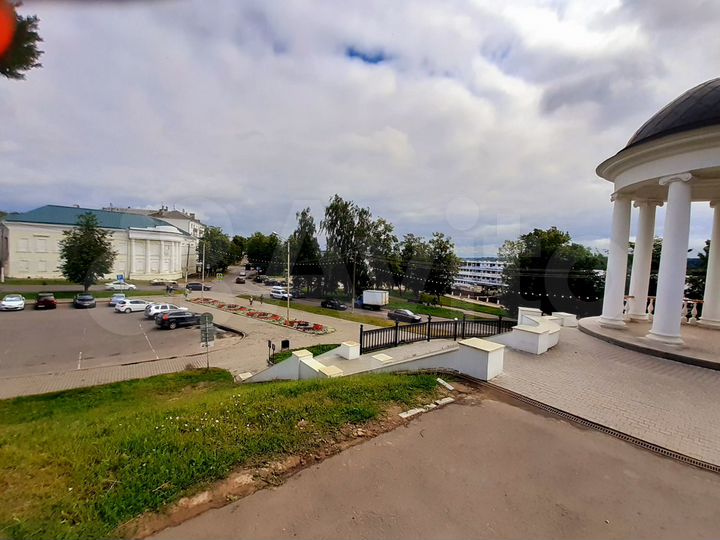 Гостиница, 2000 м²