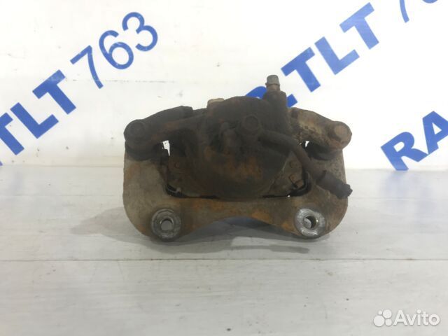 Суппорт передний правый KIA sportage 3 SL 2.0 мт