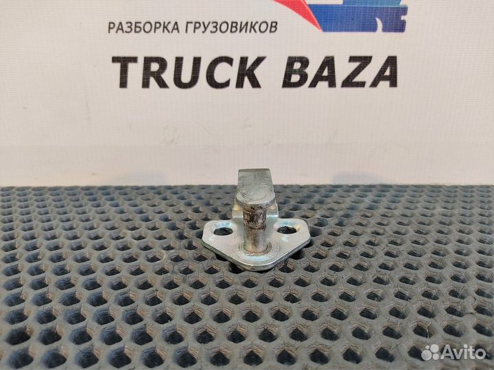 9017200431 Ответная часть замка двери