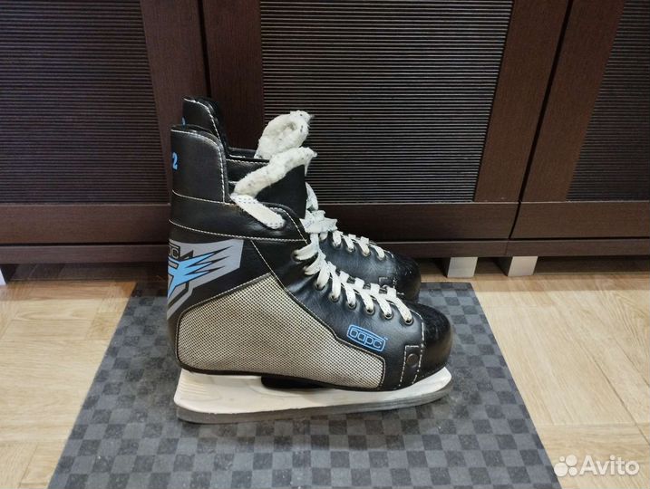 Коньки хоккейные Барс