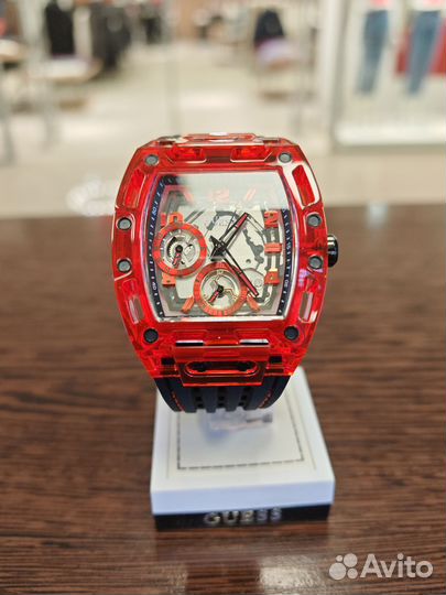 Мужские наручные часы guess