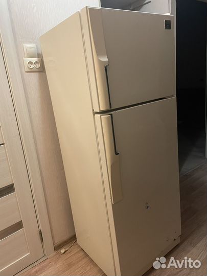 Холодильник бу samsung