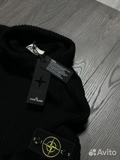 Свитер Stone Island