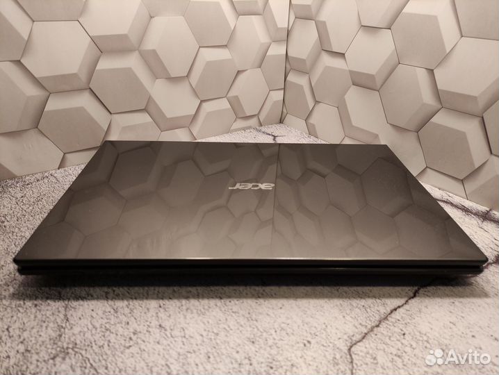 Игровой Acer Geforce 2Гб/intel i5/15.6 Дюйма/8 Озу