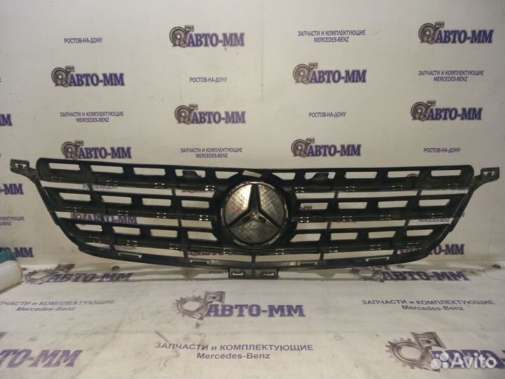 Решетка радиатора Mercedes ml W166