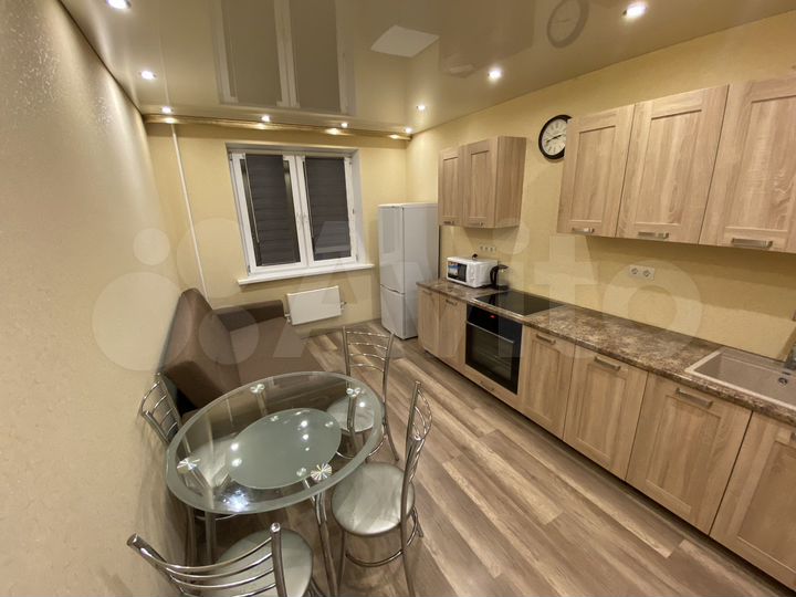 1-к. квартира, 50 м², 8/16 эт.