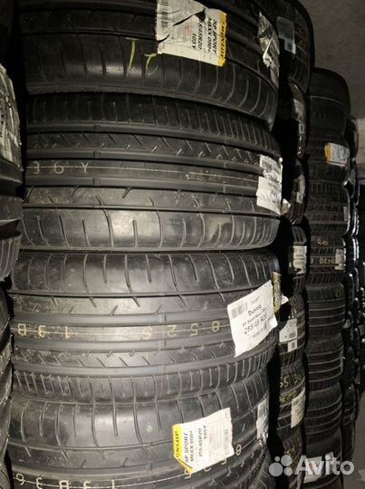 Dunlop SP Sport Maxx 050+ SUV 245/45 R20