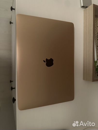 Apple MacBook Pro 13 2020