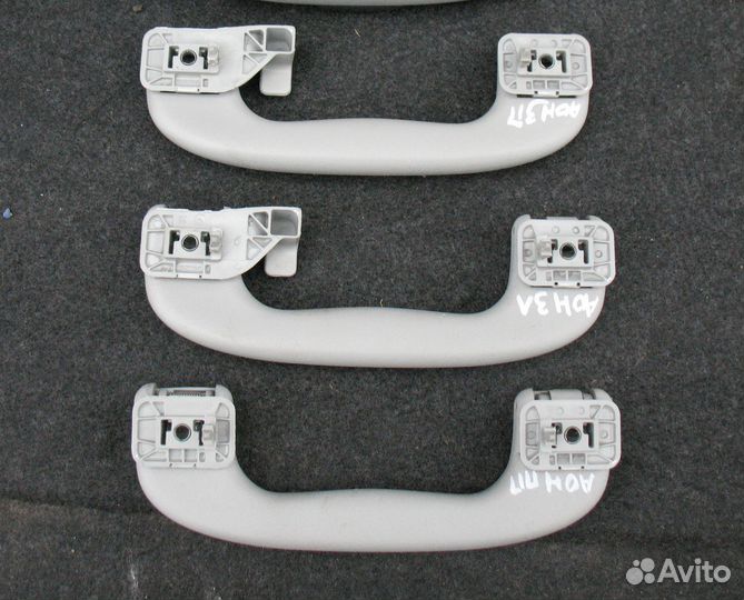 Ручка потолочная Opel Astra H