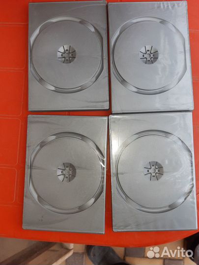 Боксы для CD/DVD 14мм новые серебро глянец