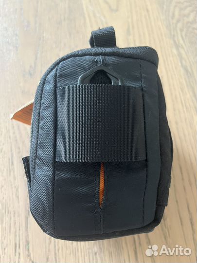 Сумка для камеры Lowepro Apex 100 AW