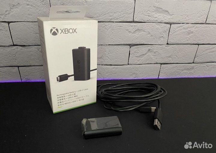 Аккумулятор для Xbox Series S/X на 1400 mAh