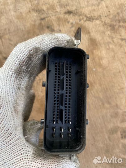 Блок управления двигателем Kia Ceed 1 ED 1.6 G4FC