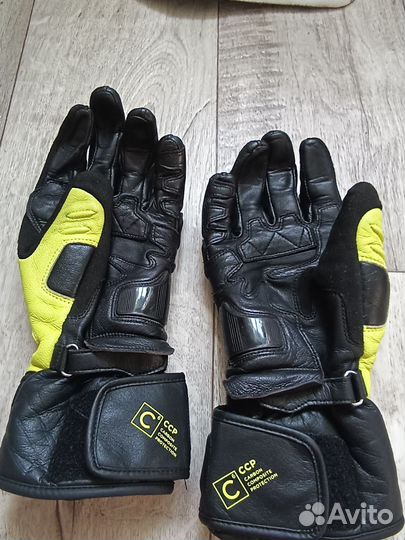 Мото перчатки Dainese
