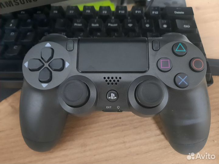 Геймпад ps4