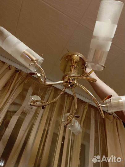 Люстра потолочная бу