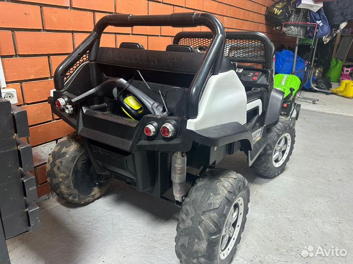 Детский электромобиль