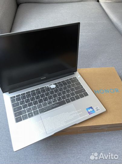 Ноутбук Honor MagicBook X 14