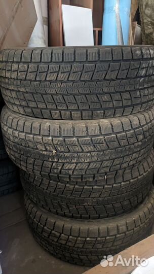 Dunlop Winter Maxx SJ8 285/60 R18 116R