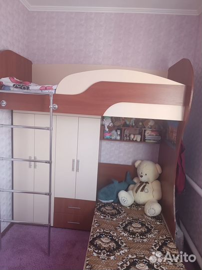 Двухъярусная кровать бу с матрасами