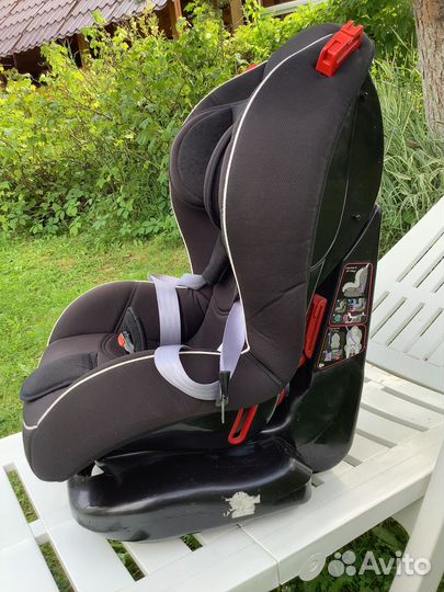 Автомобильное кресло от 9 до 25 кг