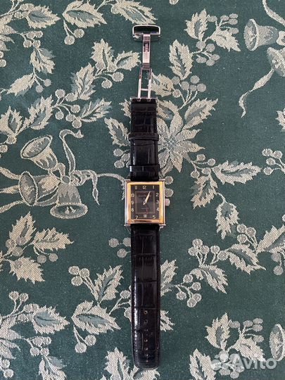 Часы girard perregaux