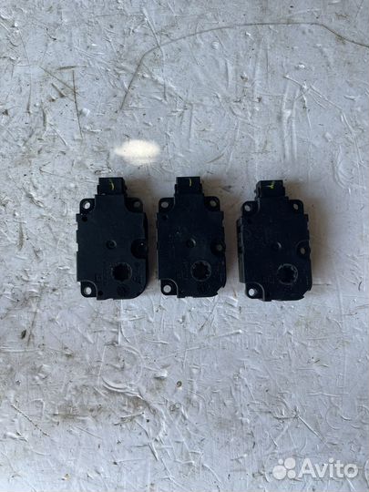 Сервопривод заслонок mercedes w213