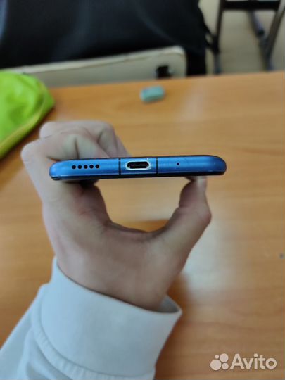 HONOR View 20, 8/256 ГБ