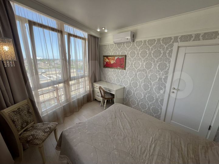 2-к. квартира, 75 м², 13/19 эт.