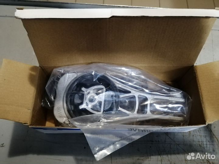 Опора двс нижняя задняя Мокка, Т300, Кобальт. Нова