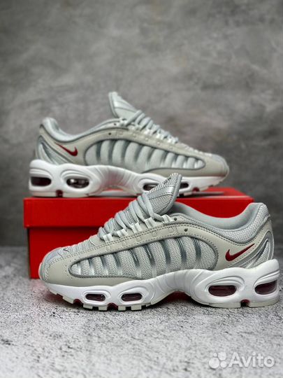 Удобные Nike Air Max Tailwind