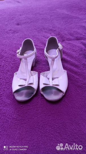 Туфли для девочки для бальных танцев