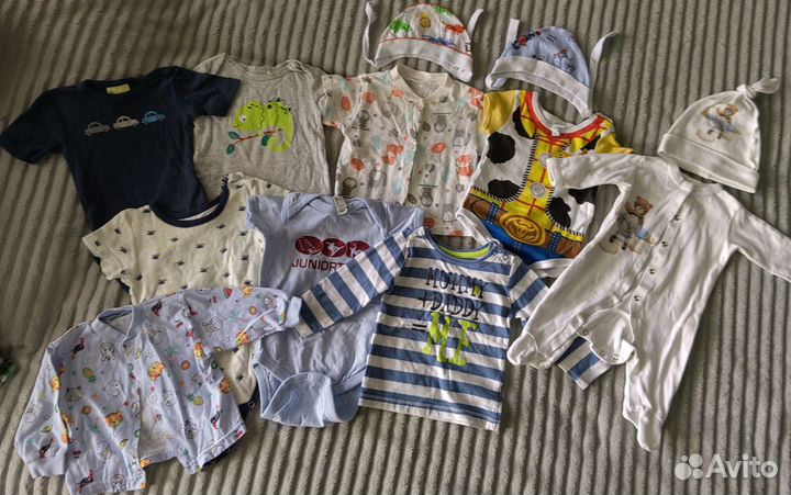 Детские вещи на мальчика с рождения до года