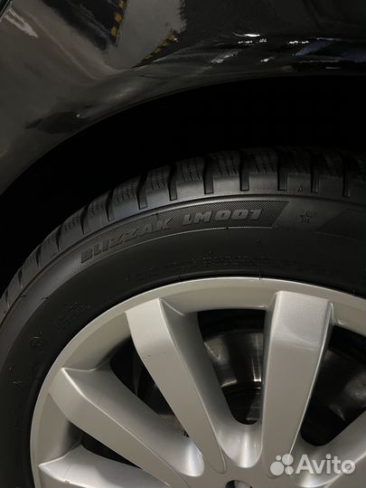 Bridgestone Blizzak LM-001 275/45 R20 110V