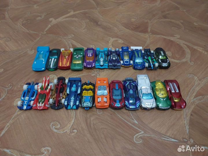 Hot Wheels Машинки светящийся в темноте и др