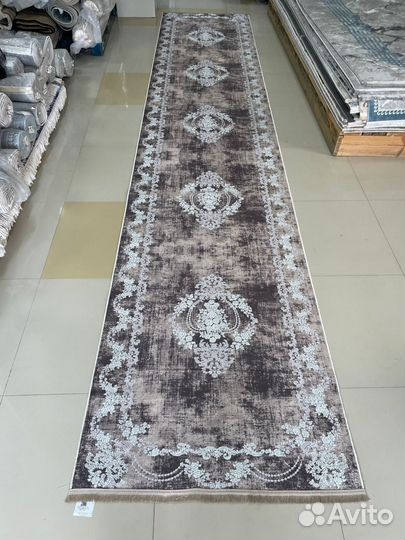 Ковровая дорожка новая