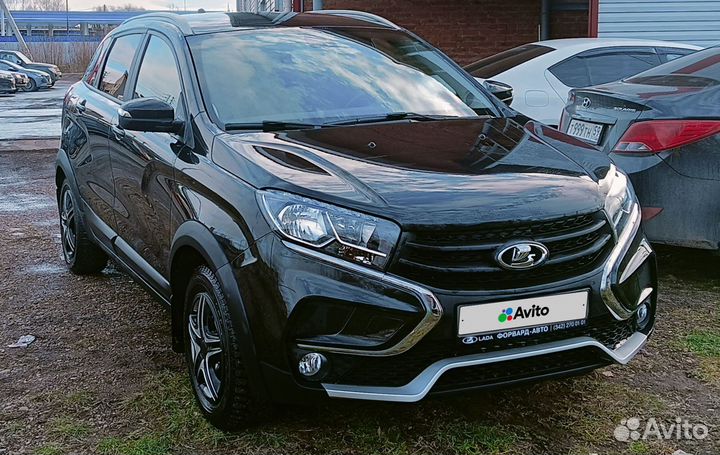 LADA XRAY Cross 1.6 CVT, 2022, 28 000 км