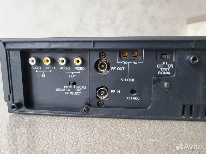 Видеомагнитофон Panasonic NV-J30EE (NV-J30HQ)