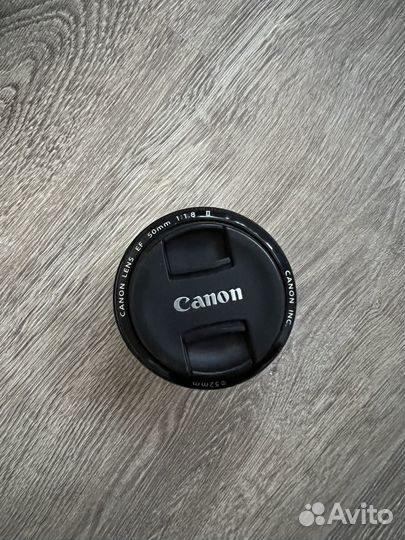 Зеркальный фотоаппарат canon 550d