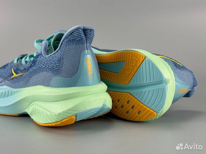 Кроссовки hoka march 6