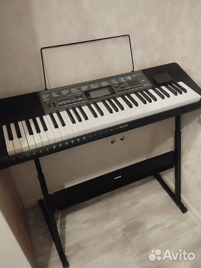 Синтезатор Casio
