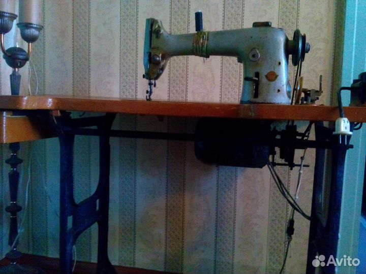 Швейная машинка