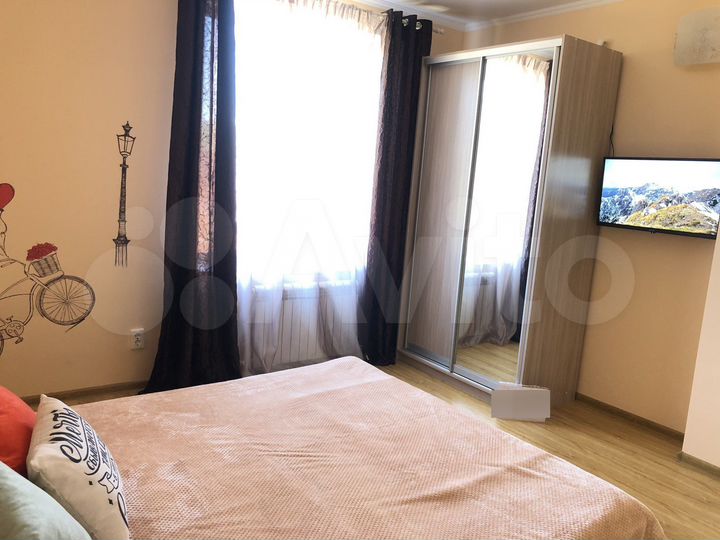 3-к. квартира, 101 м², 5/5 эт.